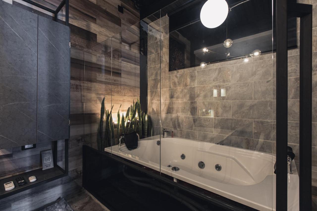 Hotel Lleras Park Concept メデジン エクステリア 写真