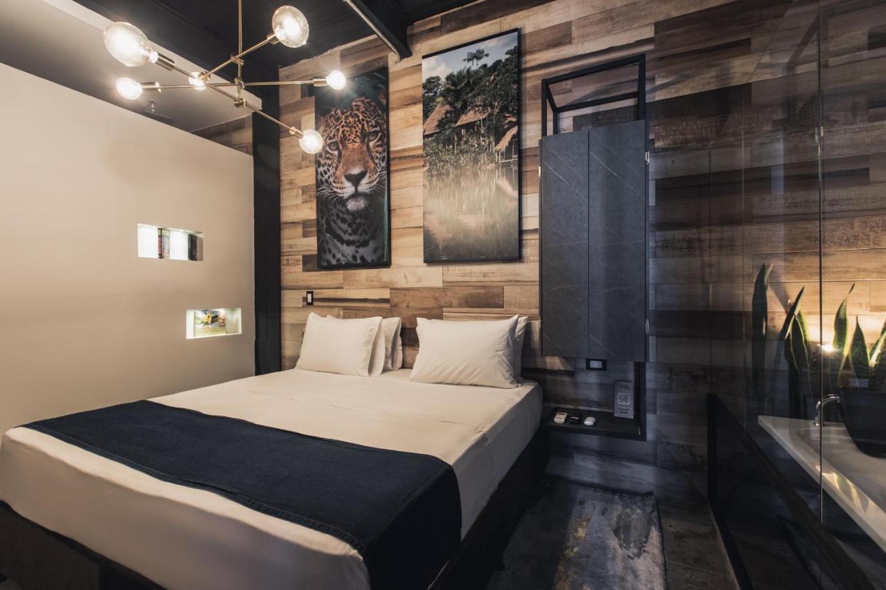 Hotel Lleras Park Concept メデジン エクステリア 写真