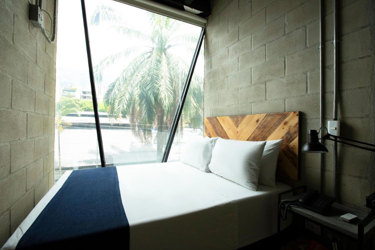 Hotel Lleras Park Concept メデジン エクステリア 写真
