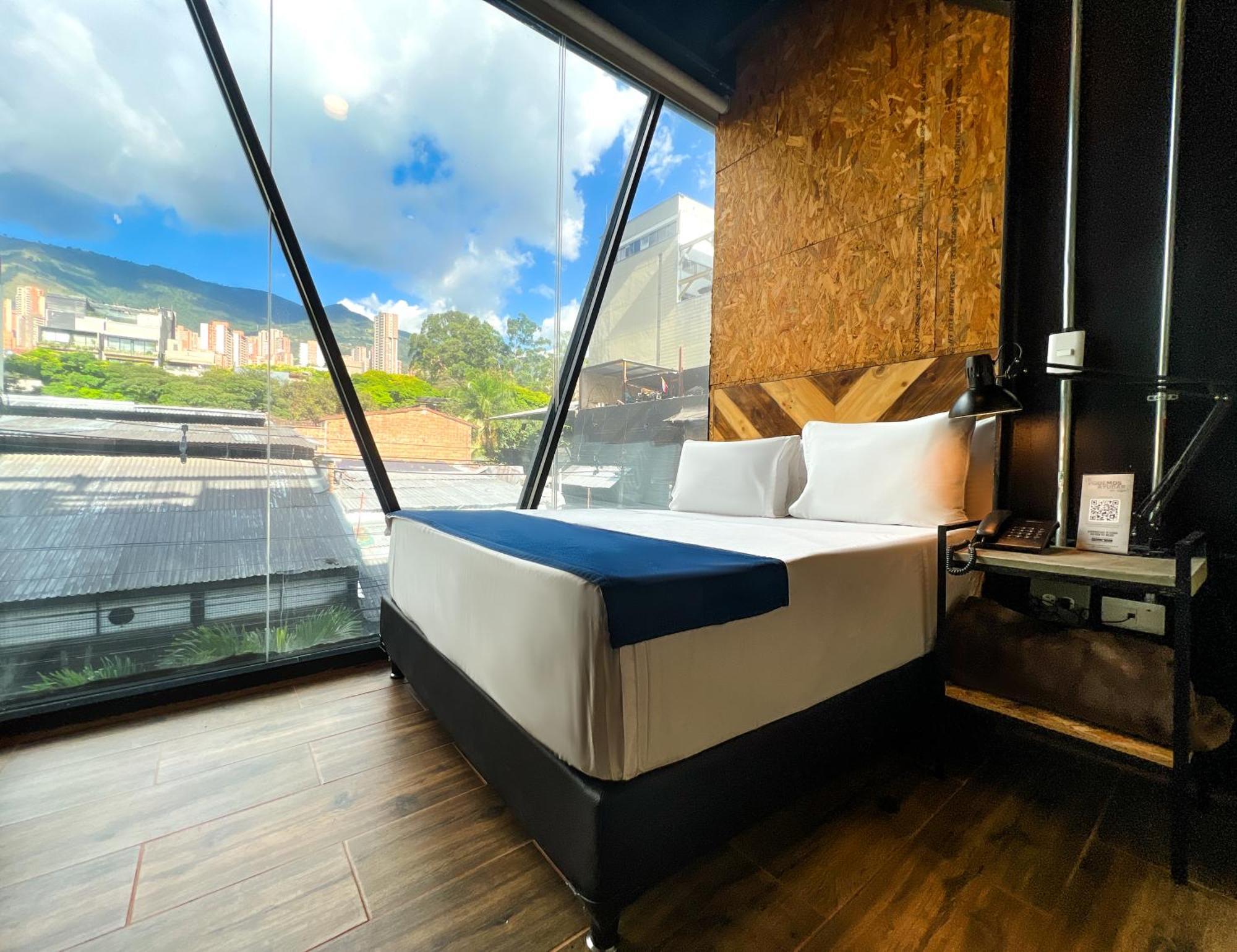 Hotel Lleras Park Concept メデジン エクステリア 写真