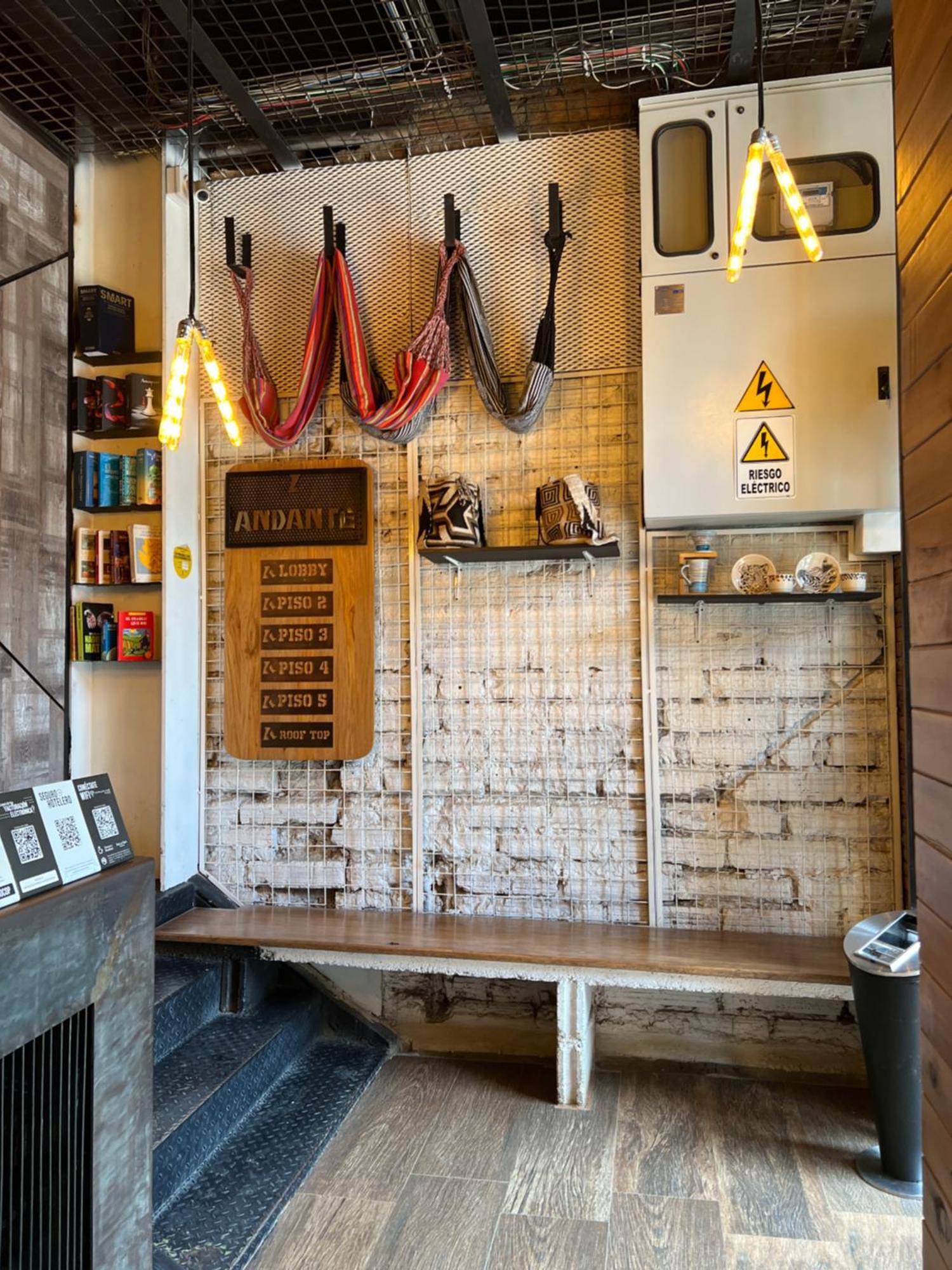 Hotel Lleras Park Concept メデジン エクステリア 写真