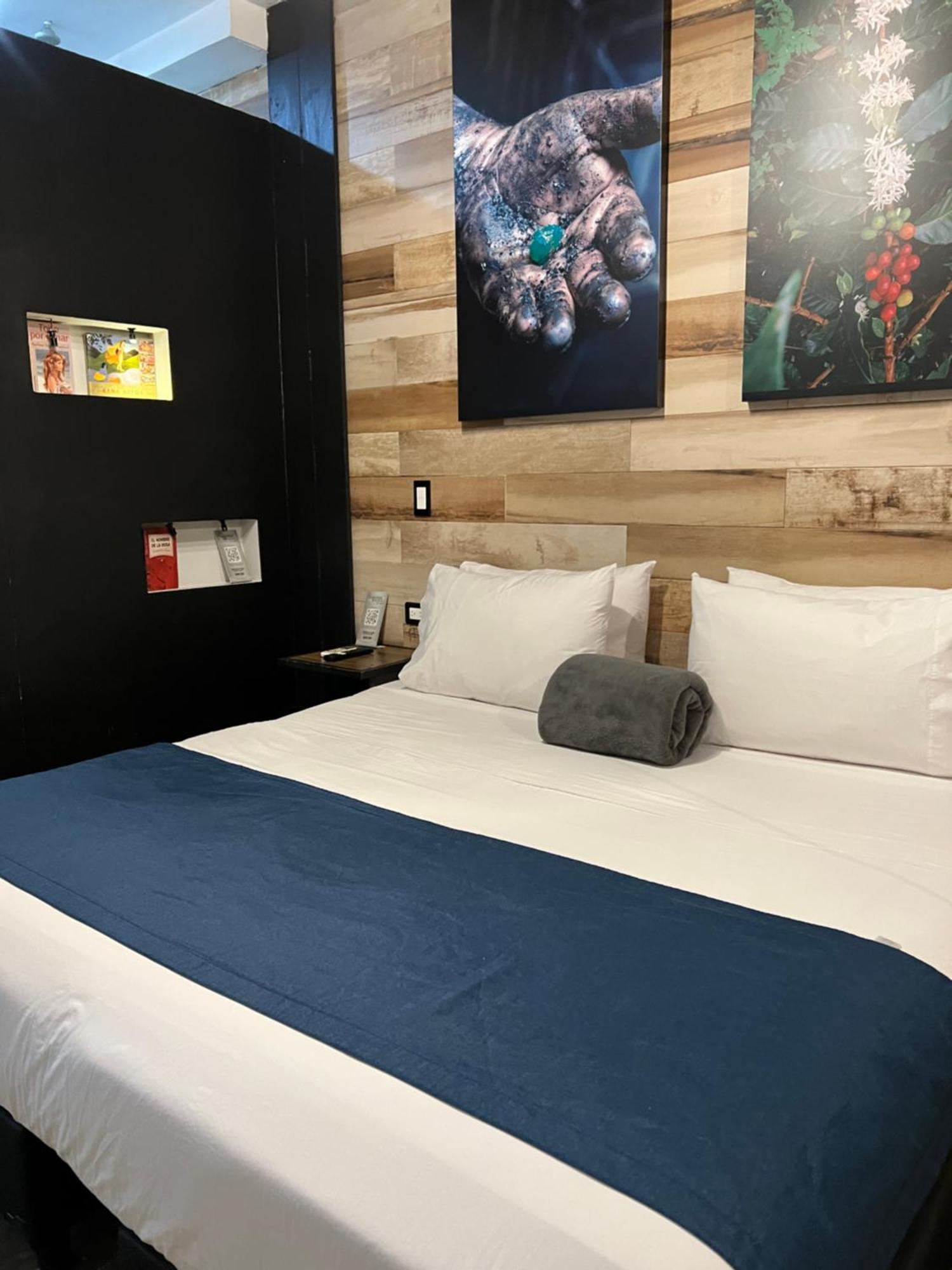 Hotel Lleras Park Concept メデジン エクステリア 写真