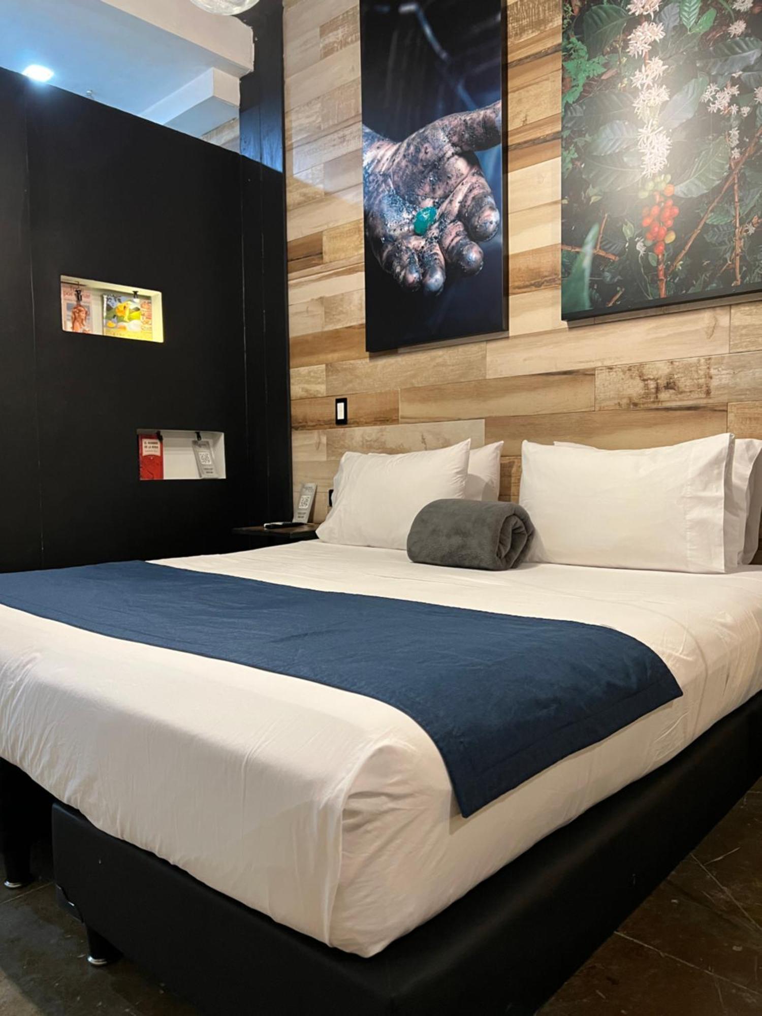 Hotel Lleras Park Concept メデジン エクステリア 写真