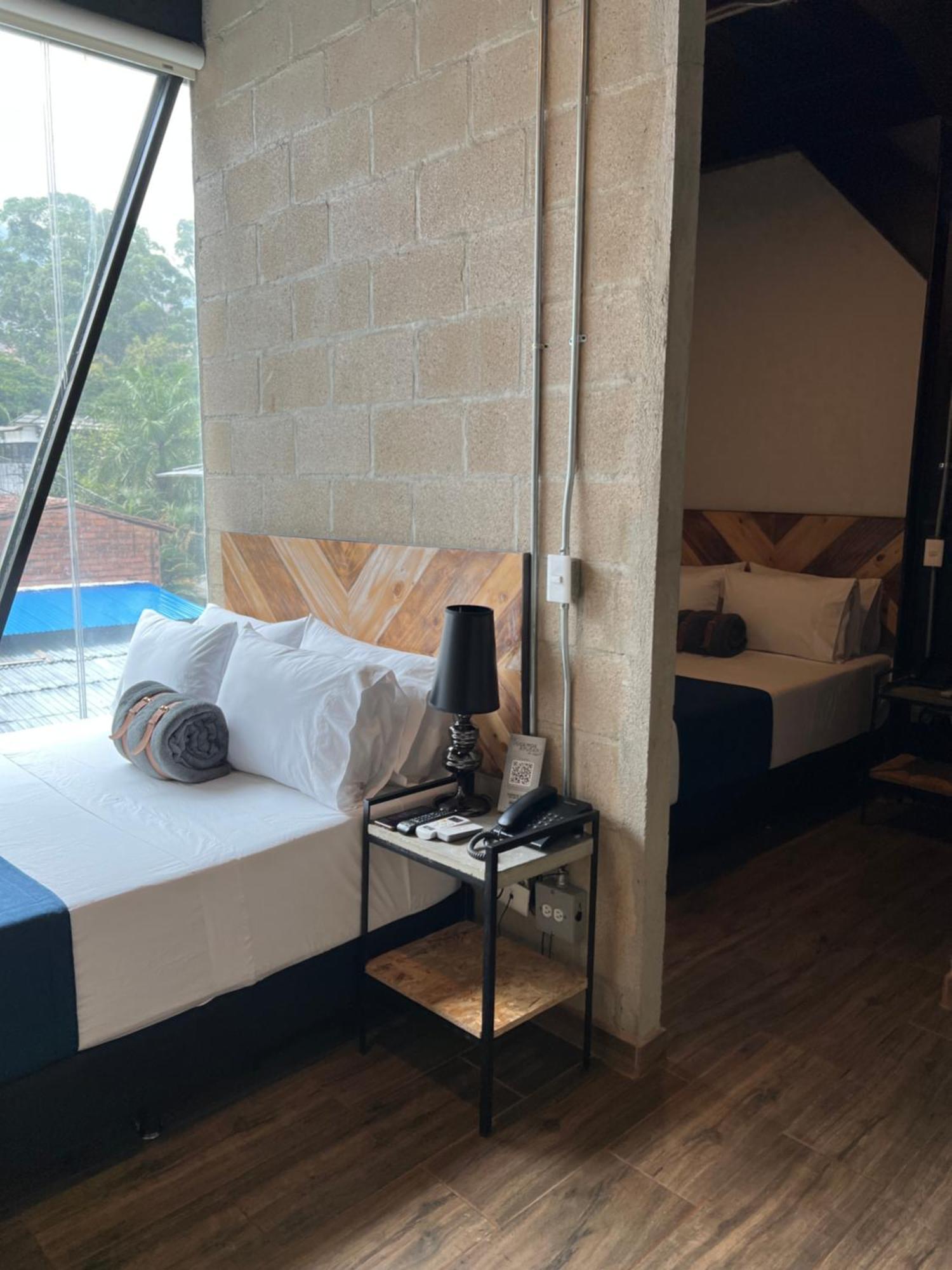 Hotel Lleras Park Concept メデジン エクステリア 写真