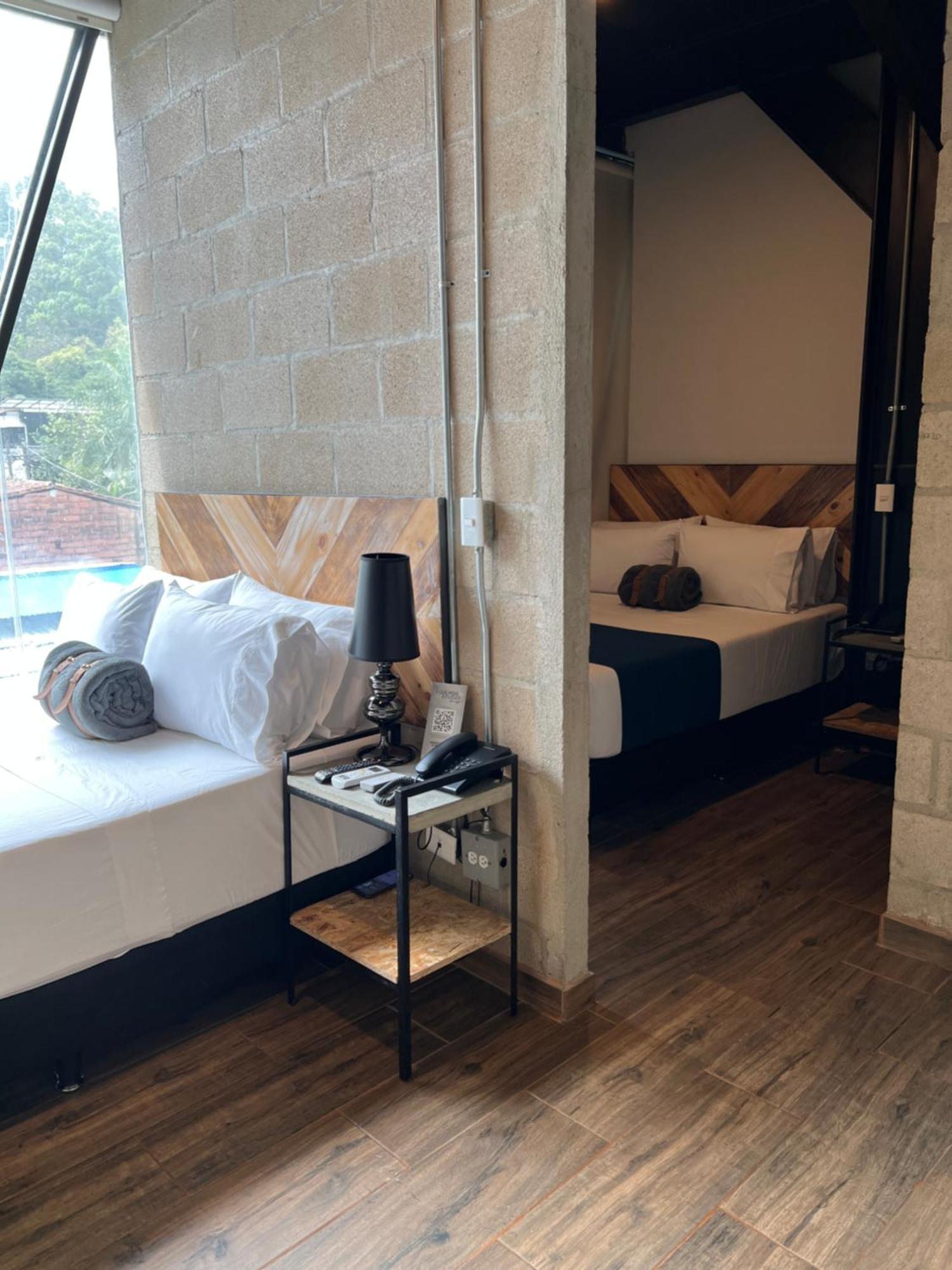 Hotel Lleras Park Concept メデジン エクステリア 写真