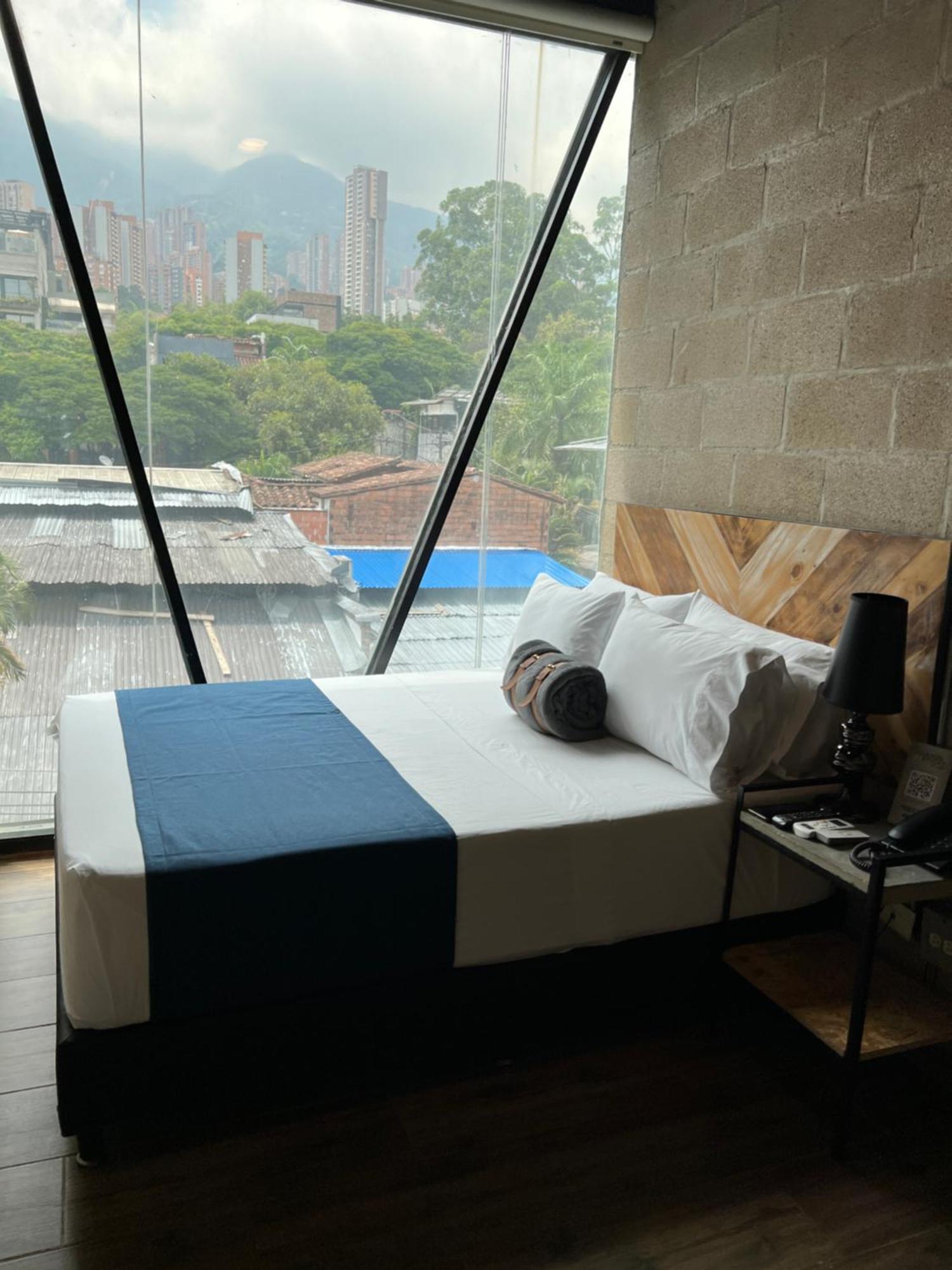 Hotel Lleras Park Concept メデジン エクステリア 写真