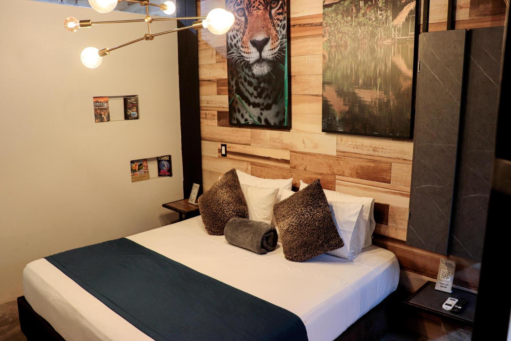 Hotel Lleras Park Concept メデジン エクステリア 写真